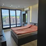 Dilyanka 2 דירה *