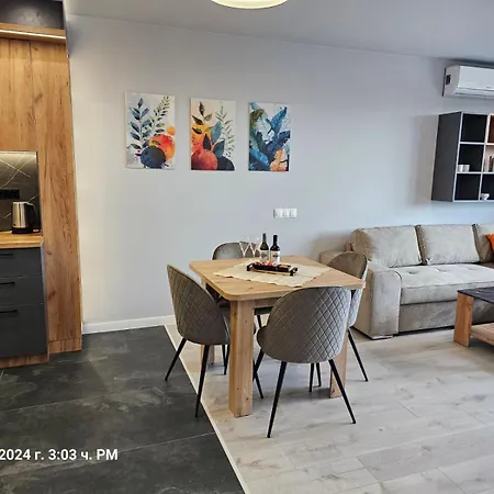 Dilyanka 2 Apartment